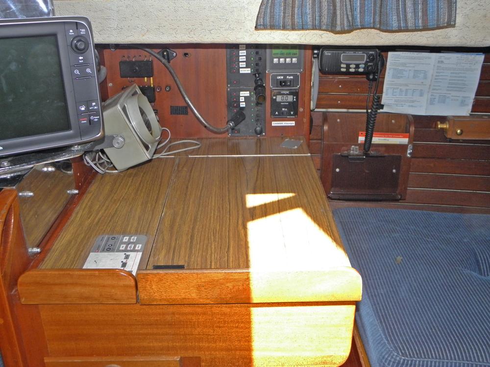 Saloon, Accommodation